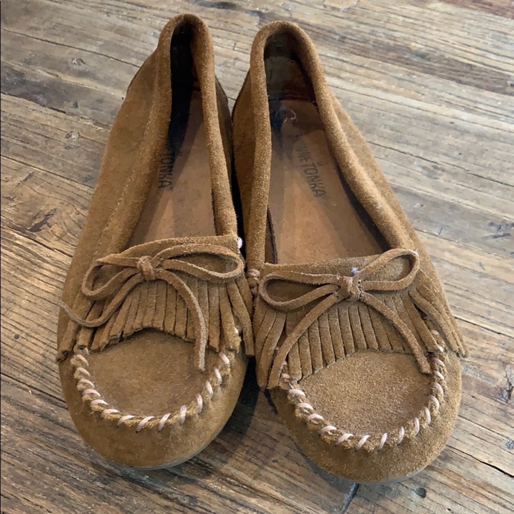 Minnetonka Moccasins - Picture 4 of 5